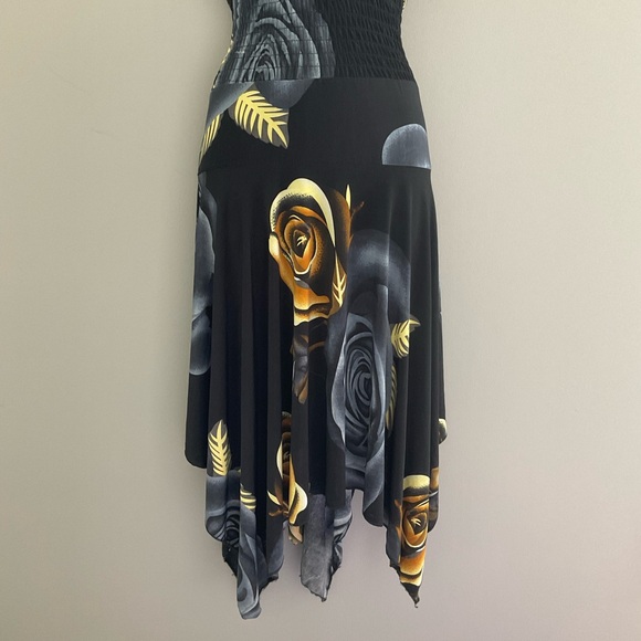 bold floral dress - Picture 5 of 12